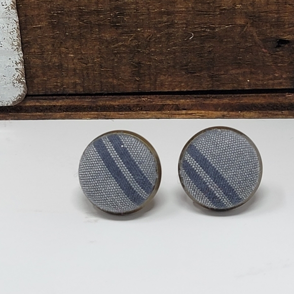 New Handmade | Upcycled Offset Stripe Button Stud Earrings - Picture 1 of 3